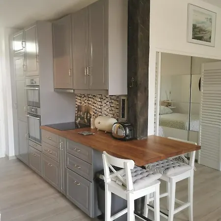 Petit Paradis - St Mandrier Village Saint-Mandrier-sur-Mer