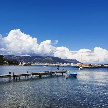 Petit Paradis - St Mandrier Village Saint-Mandrier-sur-Mer