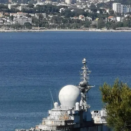 Petit Paradis - St Mandrier Village Apartment Saint-Mandrier-sur-Mer